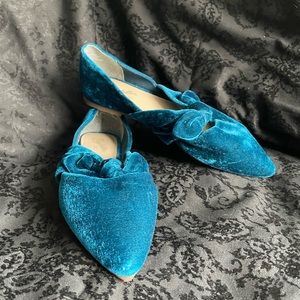 Anthropology Seychelles Teal Blue Velvet Bow Pointed Toe Flats